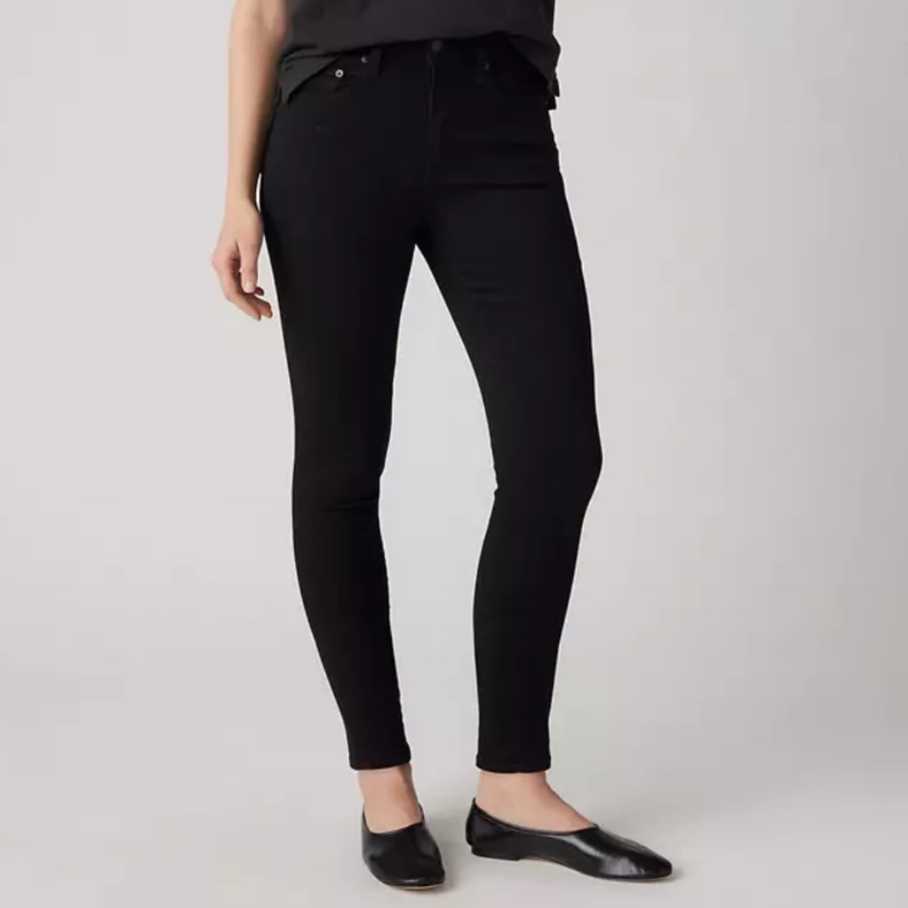 Levi’s 721 High Rise Skinny Jeans